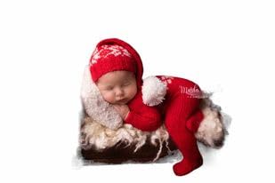 Handmade Baby Christmas Romper Bodysuit with Long Sleeves and Hat
