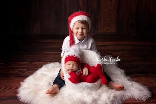 Handmade Baby Christmas Elf Outfit with Hat and Pompom
