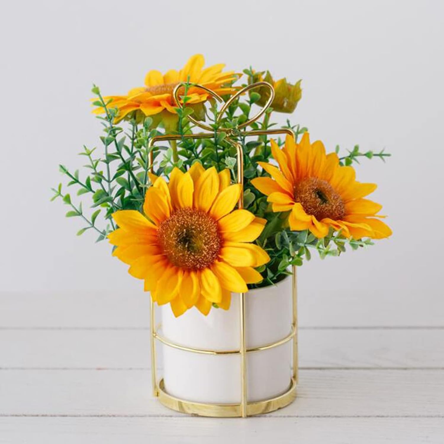 NDRFAWY Artificial Indoor Rose with Ceramic Vase Decor