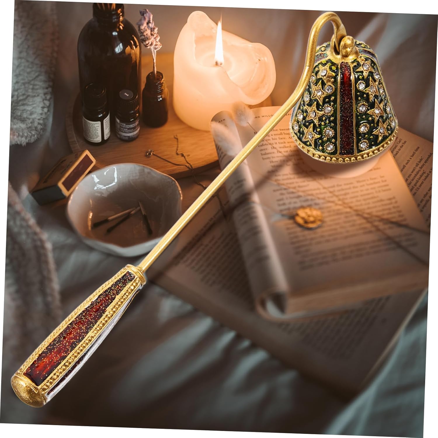 PRETYZOOM Elegant Diamond Candle Snuffer Tool 1