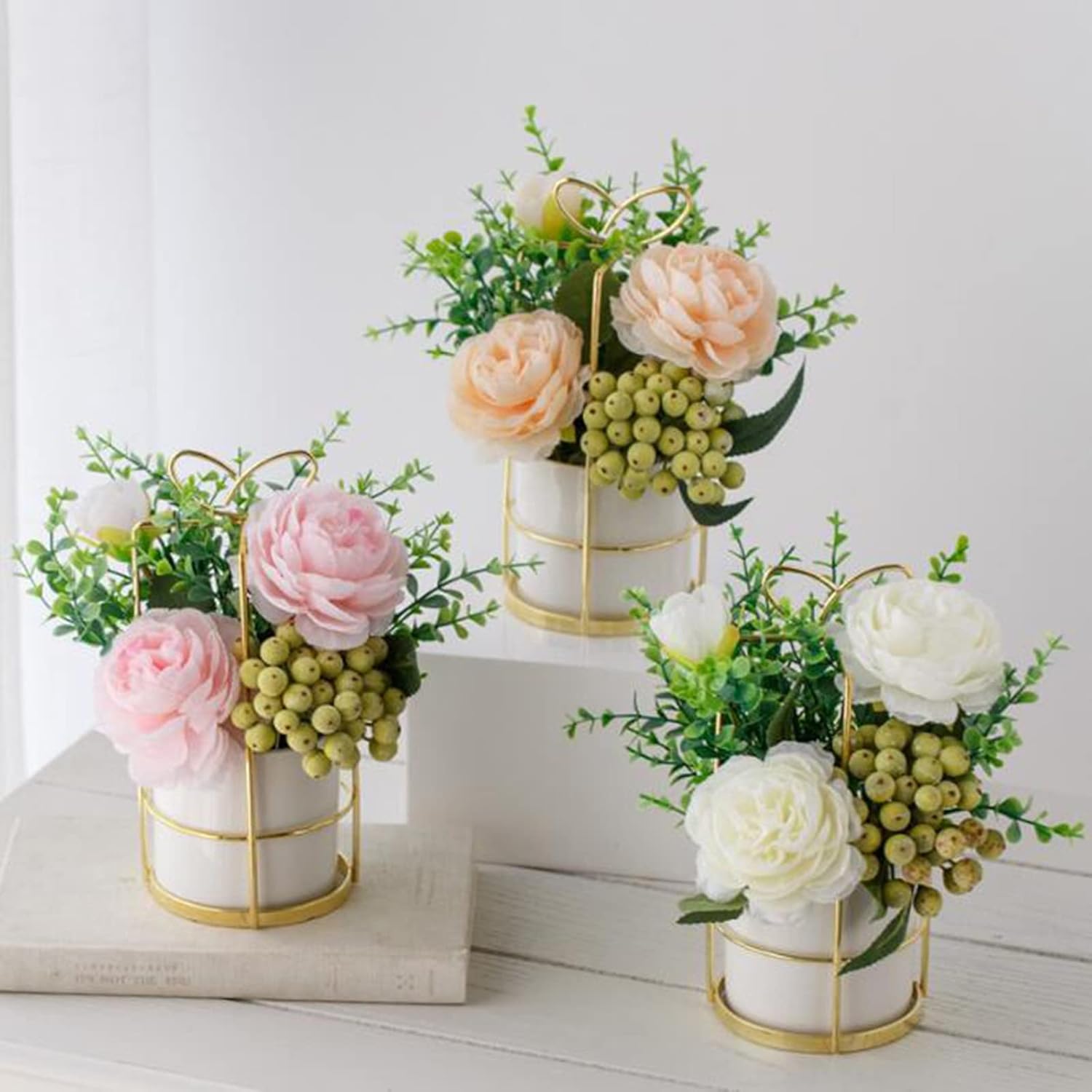 NDRFAWY Artificial Rose Indoor Decor with Ceramic Vase