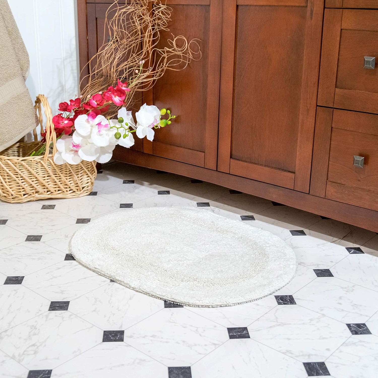 Chesapeake Ivory Area Rug 17x24